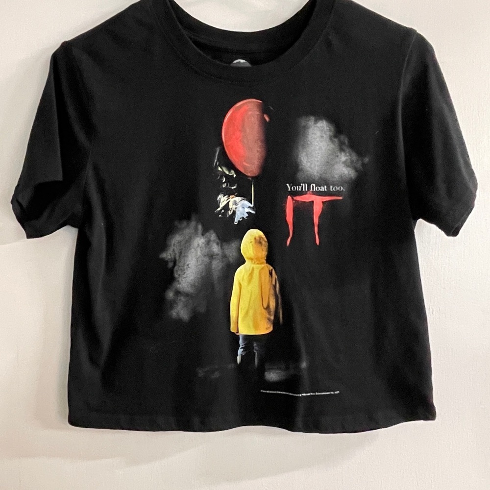 “IT” Pennywise Cropped T Shirt Tshirt Black Red And Yellow Clown Horror M